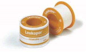 CEROTTO IN ROCCHETTO LEUKOPOR IPOALLERGENICO TESSUTO NON TESSUTO BIANCO 1,25X500 CM - Farmacia De Pasquale