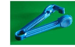 STRINGITUBO PER CATETERE. LUNGHEZZA 6CM. - Farmacia De Pasquale