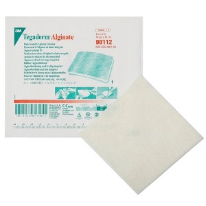 MEDICAZIONE IN ALGINATO TEGADERM ALGINATE ASSORBENTE 10X10 10 PEZZI - Farmacia De Pasquale