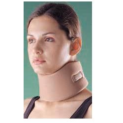 COLLARE CERVICALE OPPO A DENSITA' COMPATTA MISURA LARGE SUPPORTA LA COLONNA CERVICALE IN POSIZIONE NEUTRALE O ANATOMICA E PROVVEDE AD IMMOBILIZZARLA CHIUSURA IN VELCRO - Farmacia De Pasquale