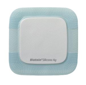 MEDICAZIONE BIATAIN IN SCHIUMA DI POLIURETANO A RILASCIO DI ARGENTO CON BORDO ADESIVO IN SILICONE 15X15 CM 5 PEZZI - Farmacia De Pasquale