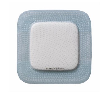 MEDICAZIONE BIATAIN IN SCHIUMA DI POLIURETANO CON BORDO ADESIVO IN SILICONE 10X30 CM 5 PEZZI - Farmacia De Pasquale