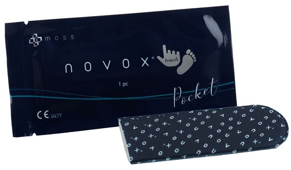 NOVOX TOUCH POCKET MEDICAZIONE POLIURETANO MATRICE OLEICA RILASCIO ROS COPRIDITO TAGLIA M 1 PEZZO - Farmacia De Pasquale